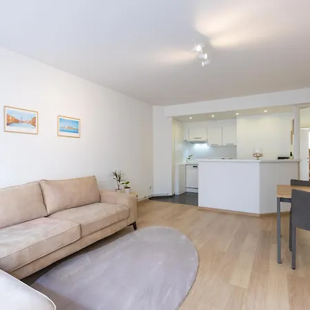 Miramar - Garage Available * Ostende