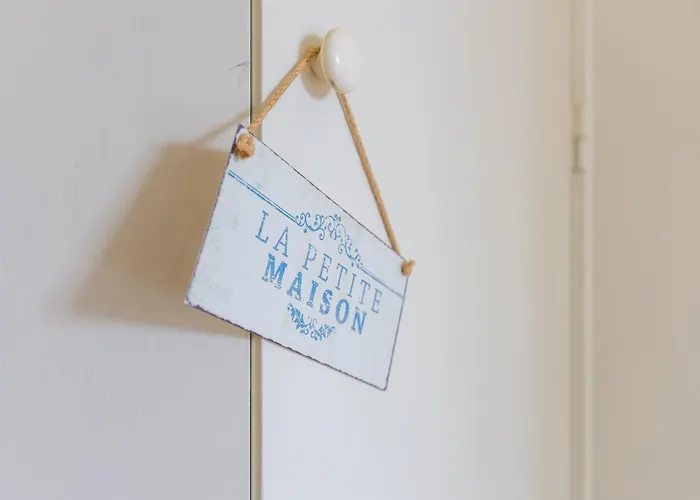 Miramar - Garage Available Ostende