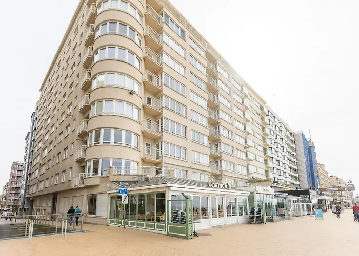 Apartment Miramar - Garage Available Ostend
