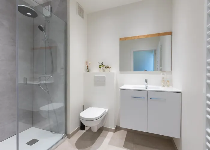 Miramar - Garage Available Apartment Ostend