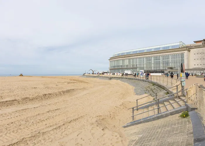 Miramar - Garage Available *