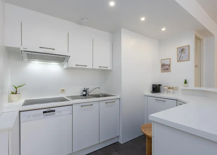 Appartement Miramar - Garage Available